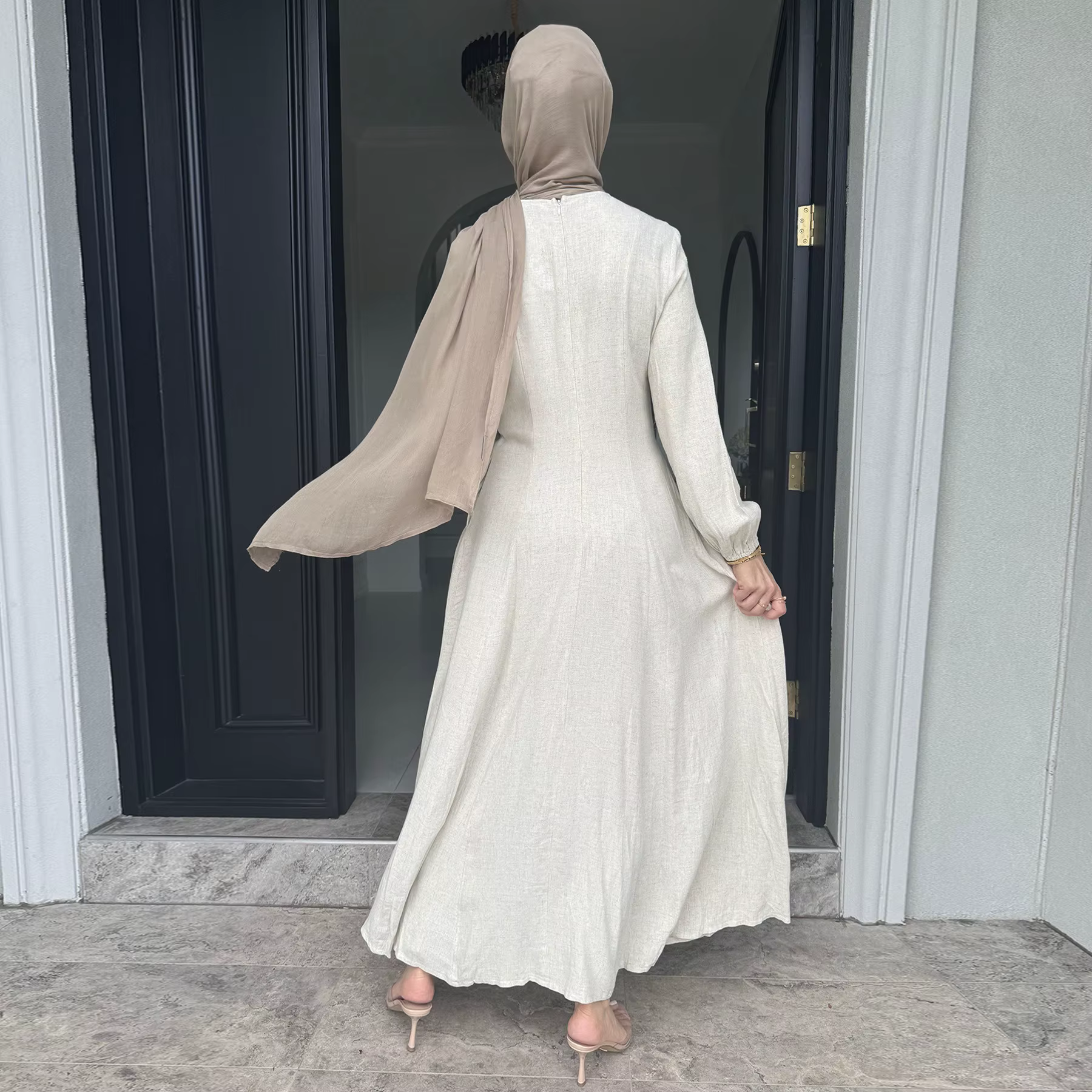 Djellaba-abaya-blanche-femme 4 Djellaba-abaya-blanche-femme-4